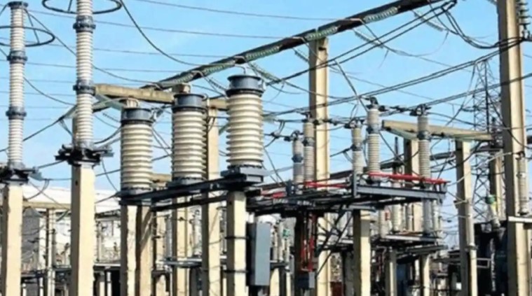 সাবমেরিন ক্যাবলে বিদ্যুৎ পৌঁছবে মনপুরায়