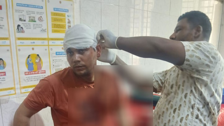 পিরোজপুরে সালিস শেষে হামলা, আহত ৪