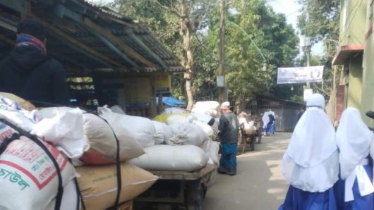 উজিরপুরে শিক্ষা প্রতিষ্ঠানের মাঝখানে অটো রাইস মিল, পরিবেশ দূষণে অতিষ্ঠ এলাকাবাসী