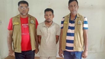 পটুয়াখালীতে ইয়াবাসহ মাদক ব্যবসায়ী আটক