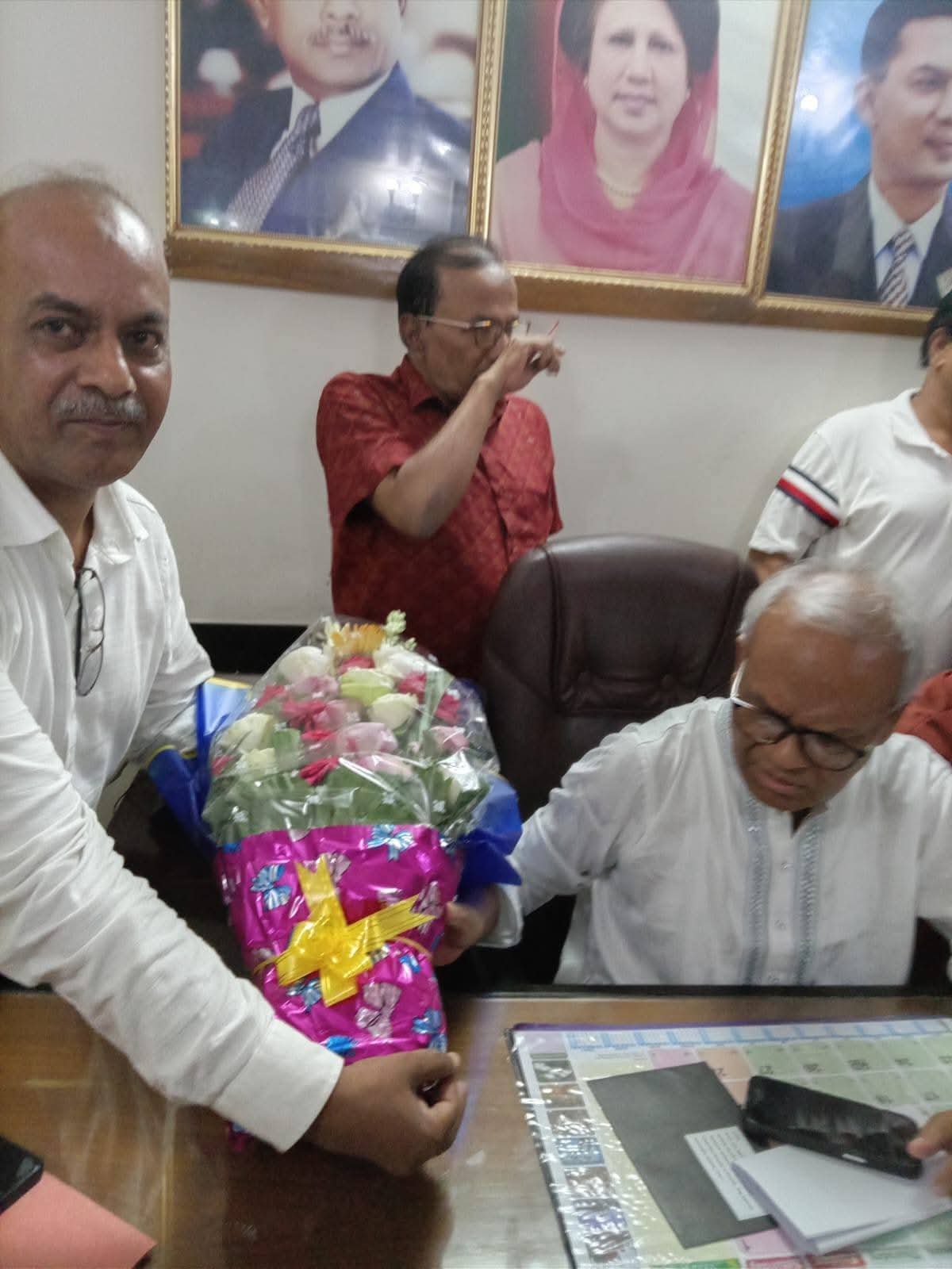রুহুল কবির রিজভী বিএনপির ভারপ্রাপ্ত মহাসচিব নির্বাচিত হওয়ায় আবুল কালাম শাহিনের শুভেচ্ছা